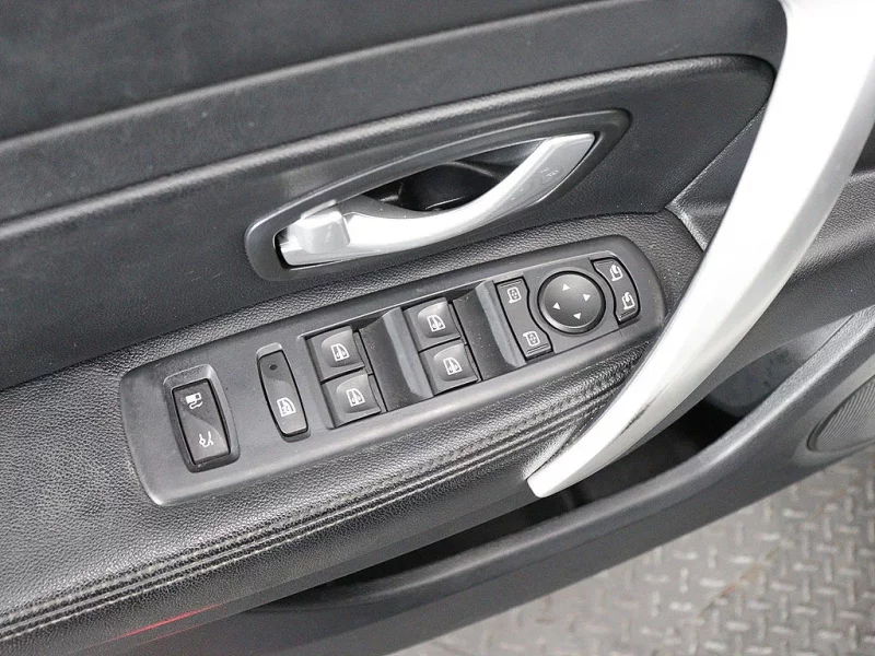 Renault Samsung SM5