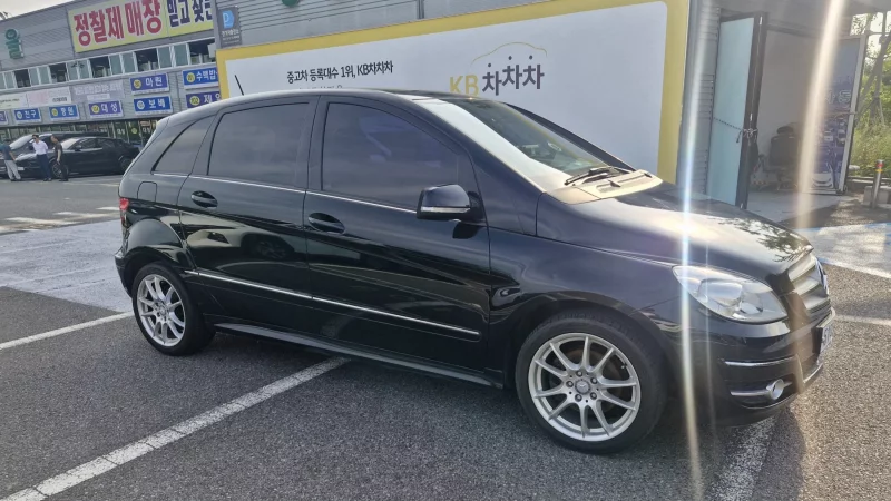 Mercedes-Benz B-Class