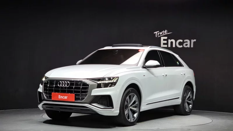 Audi Q8