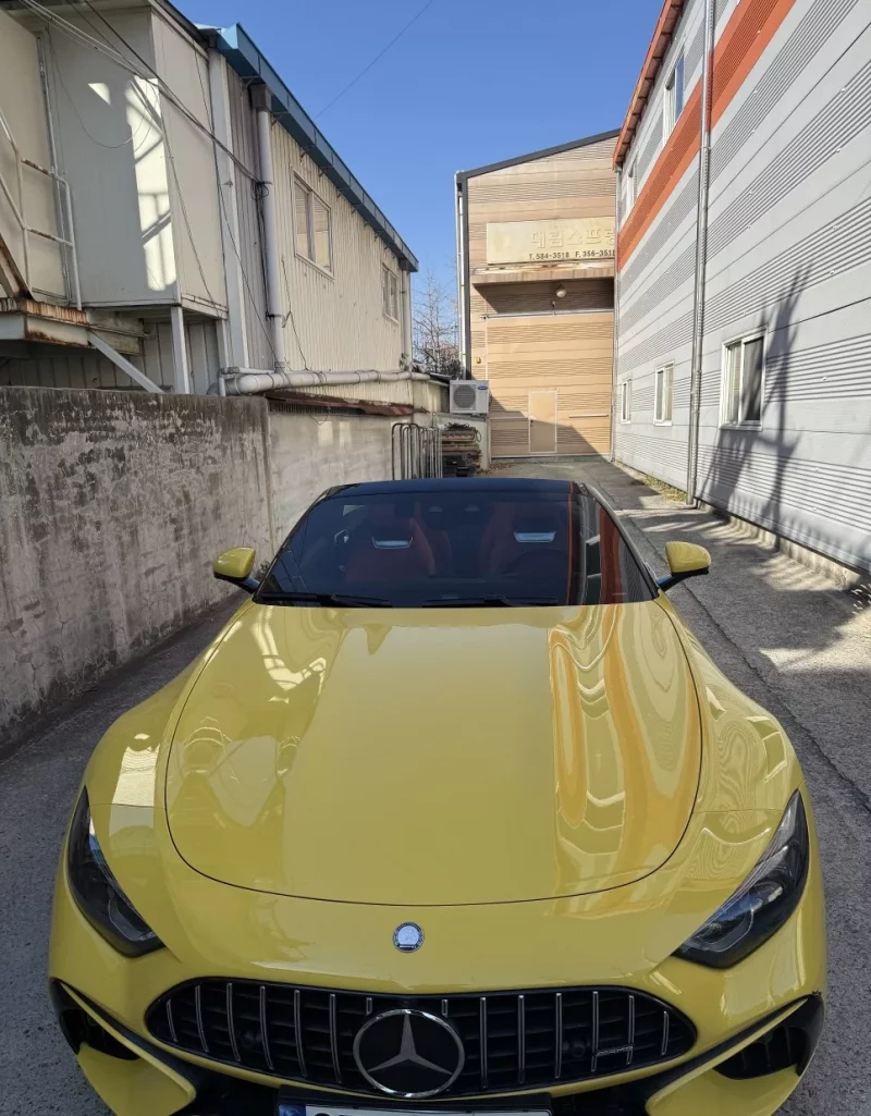 Mercedes-Benz SL-Class