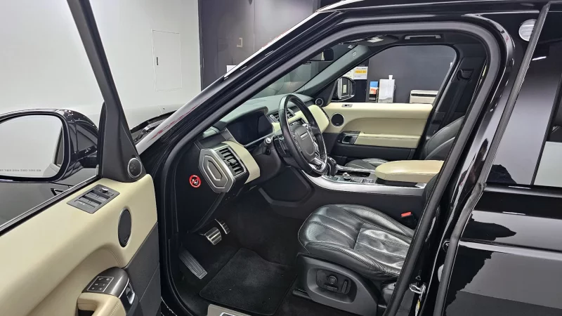 Land Rover RANGE ROVER SPORT