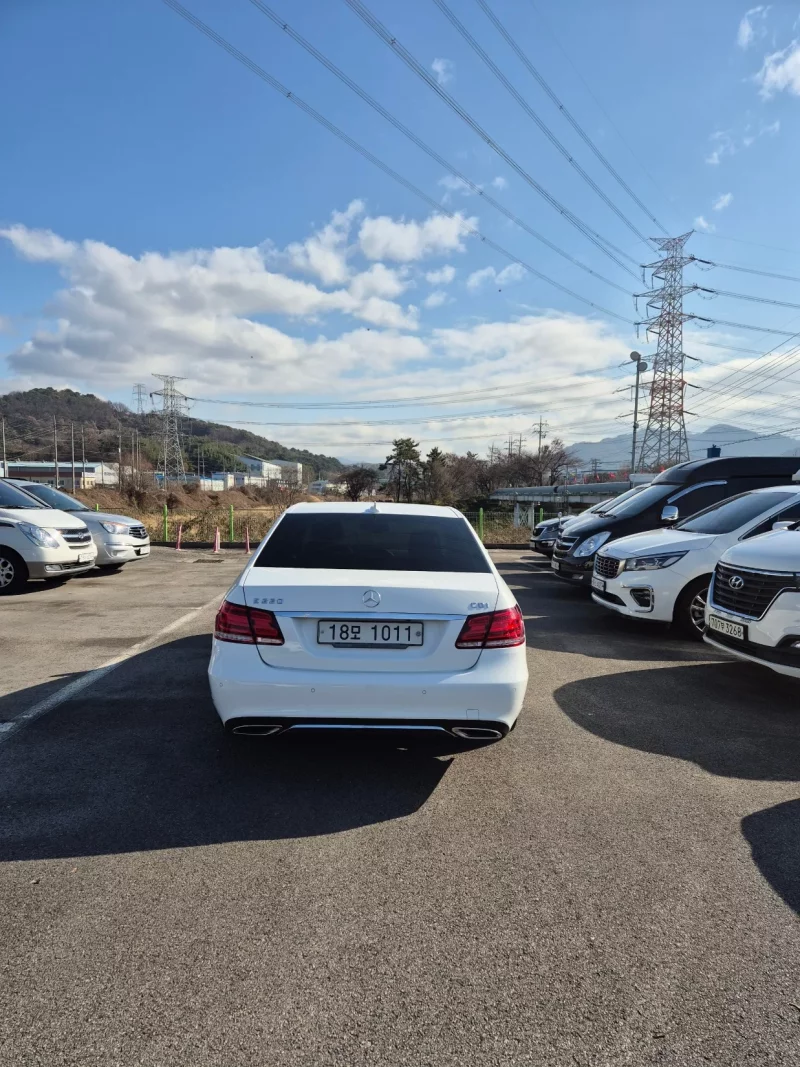 Mercedes-Benz E-Class