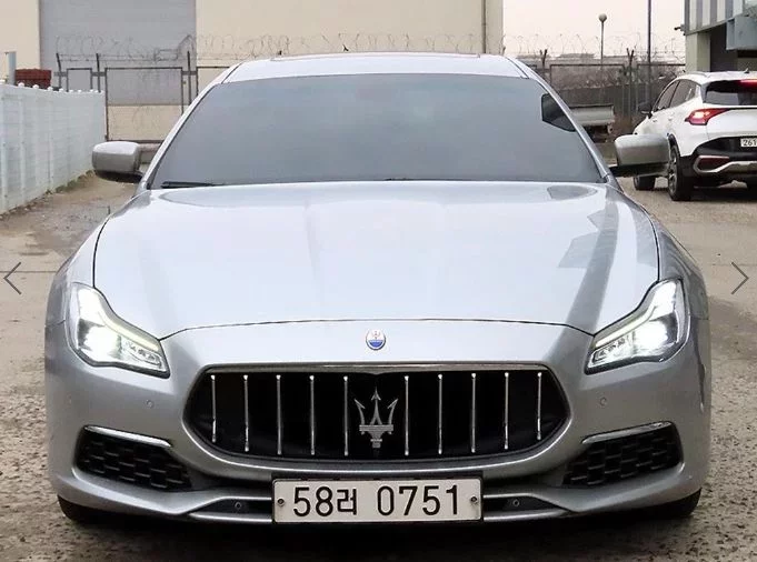 Maserati QUATTROPORTE