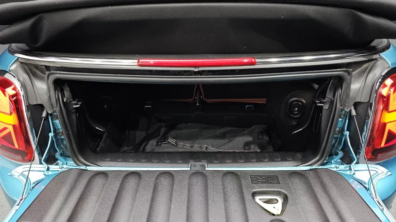 MINI Cooper Convertible