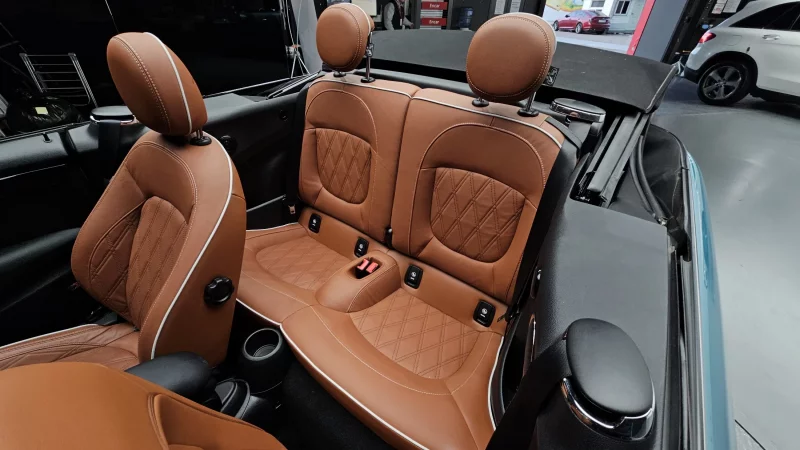 MINI Cooper Convertible