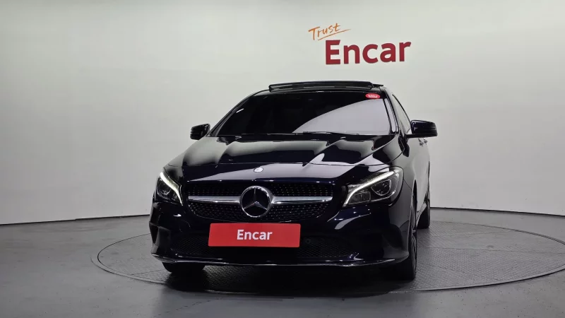 Mercedes-Benz CLA-Class