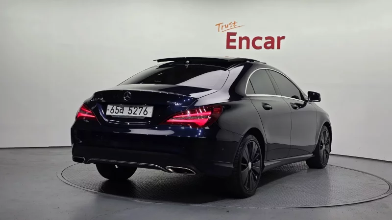 Mercedes-Benz CLA-Class