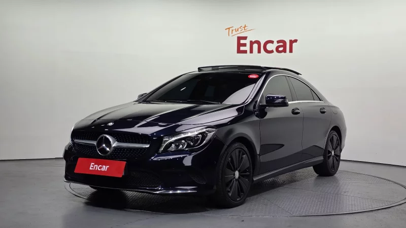 Mercedes-Benz CLA-Class