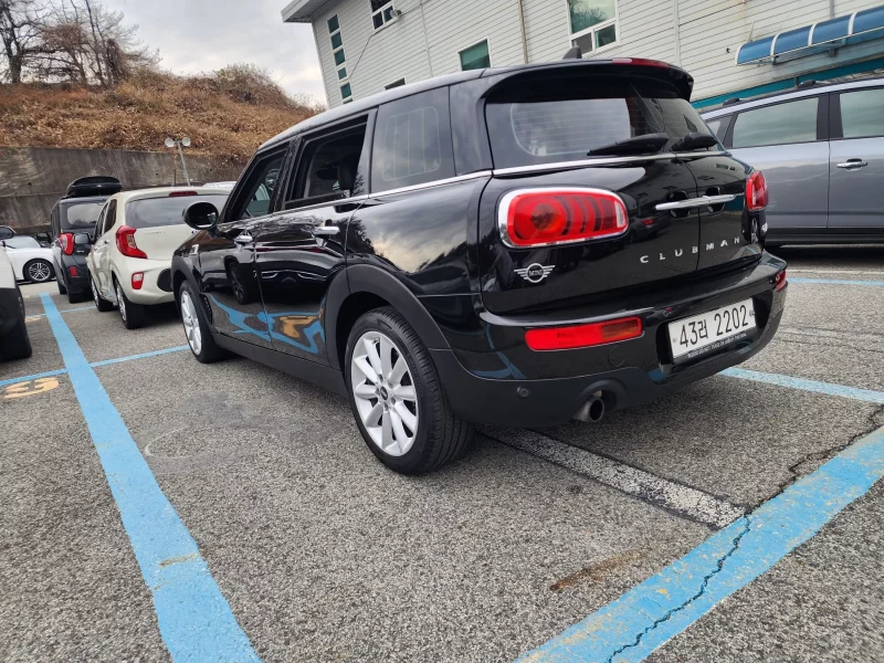 MINI Clubman