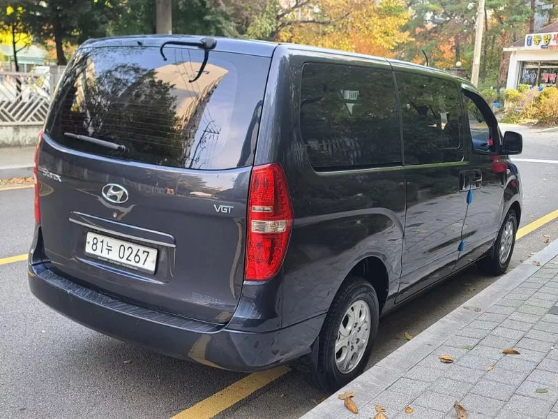 Hyundai Grand Starex