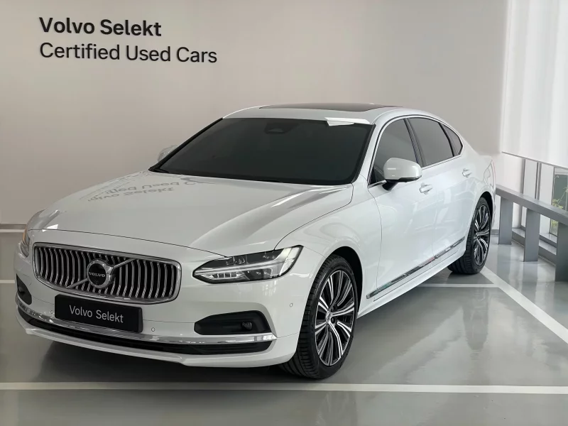 Volvo S90