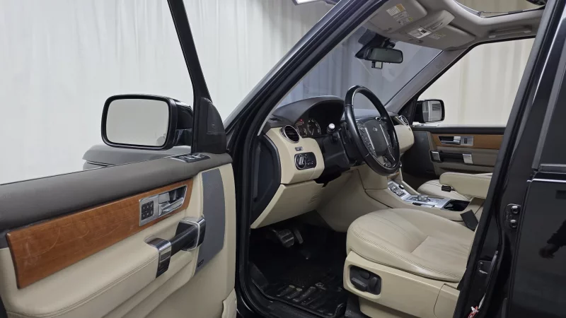 Land Rover DISCOVERY