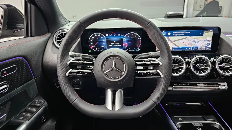 Mercedes-Benz GLA-Class