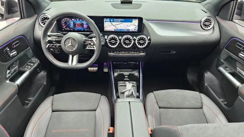 Mercedes-Benz GLA-Class