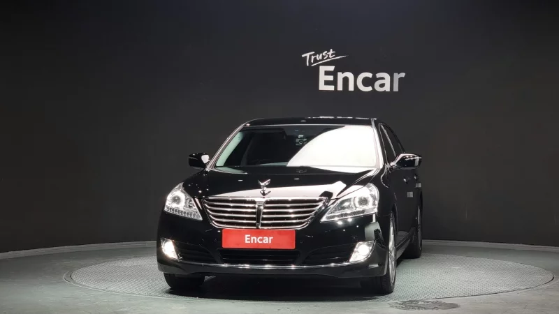 Hyundai Equus