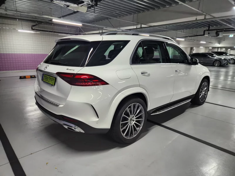 Mercedes-Benz GLE-Class