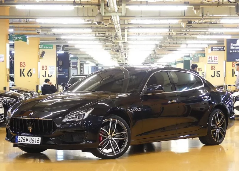 Maserati QUATTROPORTE