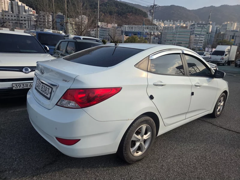 Hyundai Accent