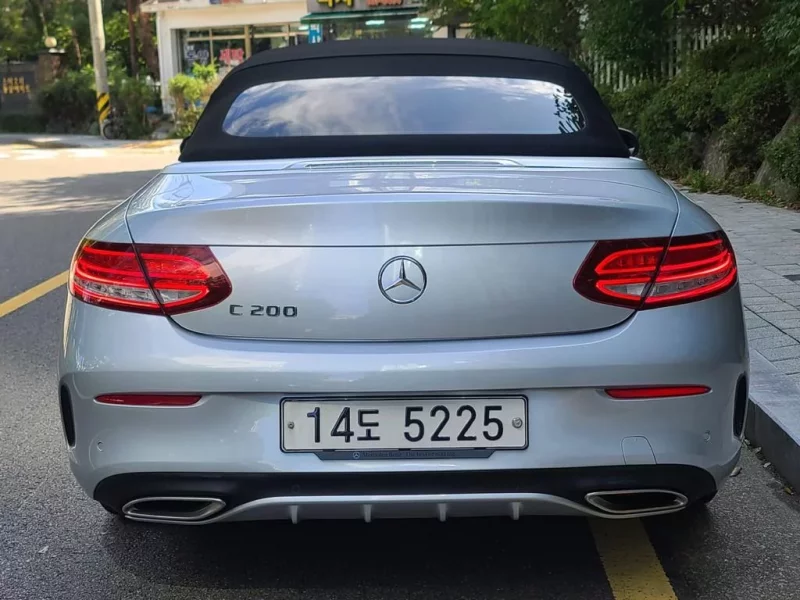 Mercedes-Benz C-Class