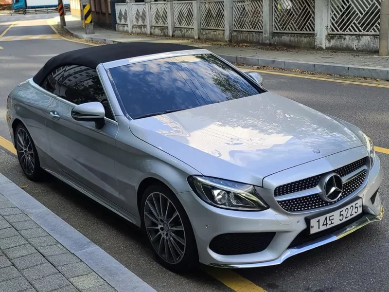 Mercedes-Benz C-Class