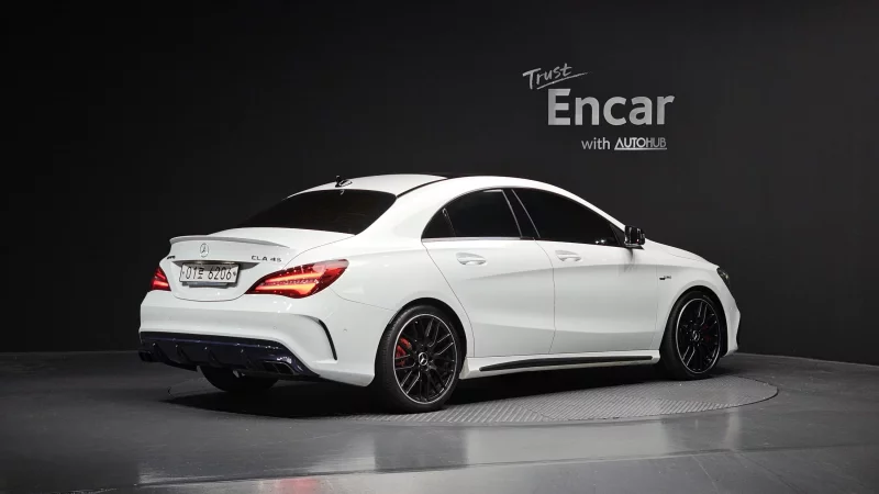 Mercedes-Benz CLA-Class