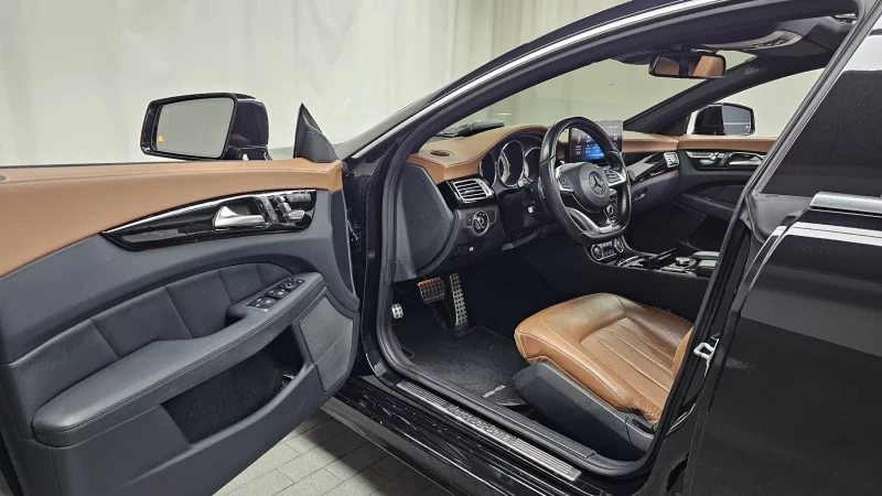 Mercedes-Benz CLS-Class
