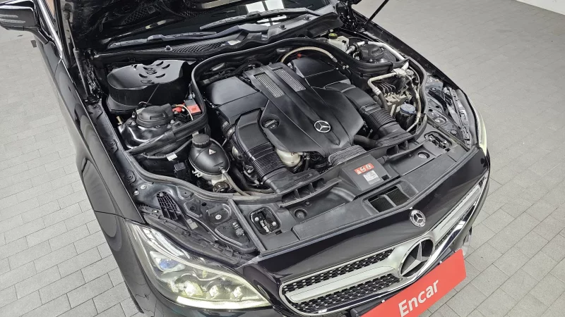 Mercedes-Benz CLS-Class