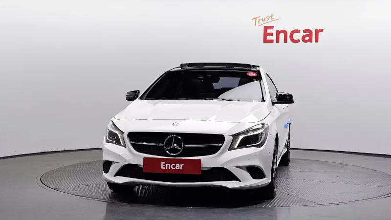 Mercedes-Benz CLA-Class