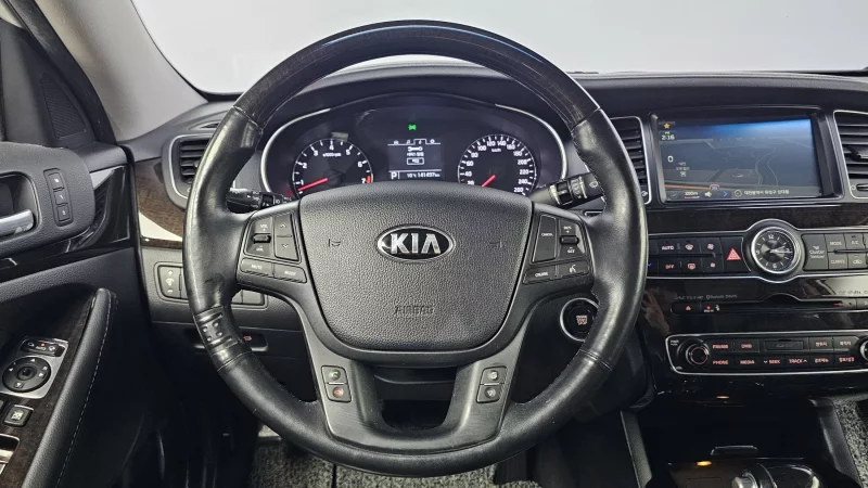 Kia K7