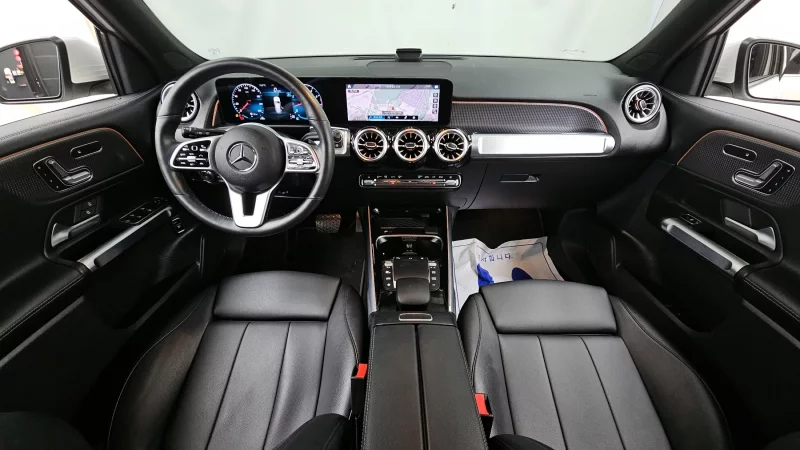 Mercedes-Benz GLB-Class