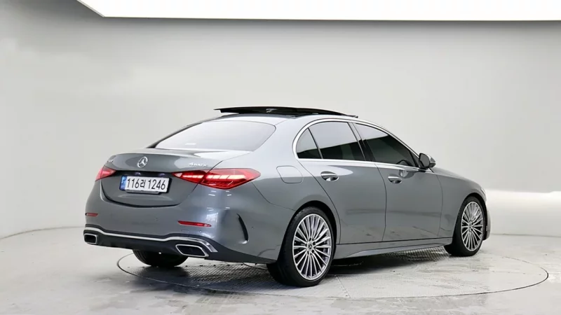 Mercedes-Benz C-Class