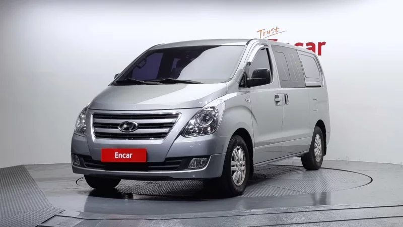 Hyundai Starex
