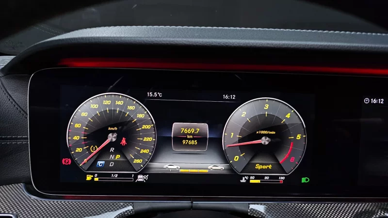 Mercedes-Benz CLS-Class