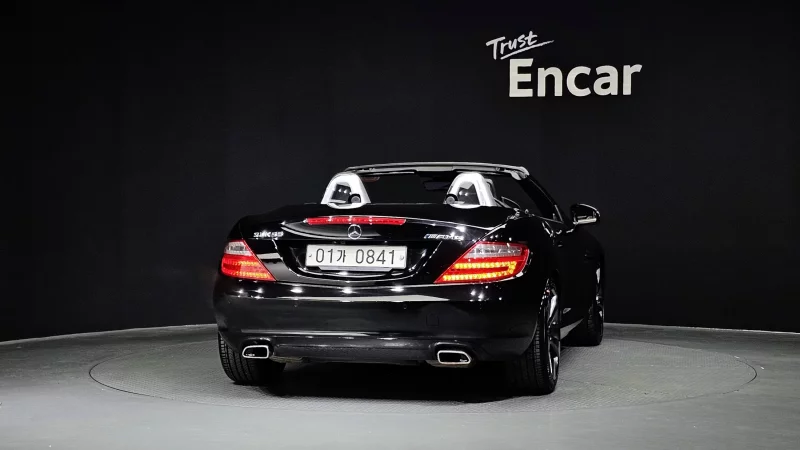 Mercedes-Benz SLK-Class