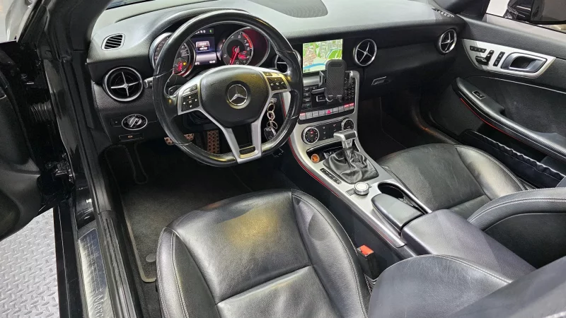 Mercedes-Benz SLK-Class