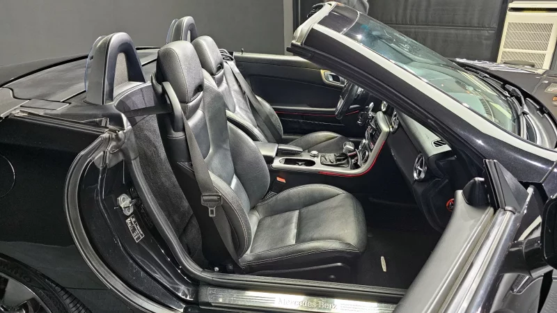 Mercedes-Benz SLK-Class