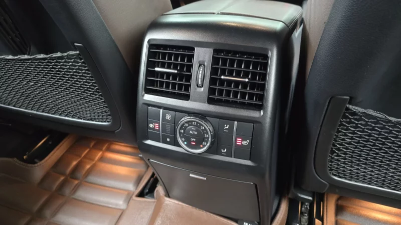 Mercedes-Benz M-class