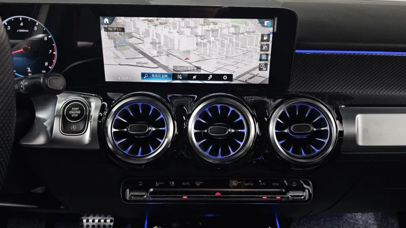 Mercedes-Benz GLB-Class