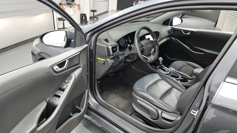 Hyundai Ioniq