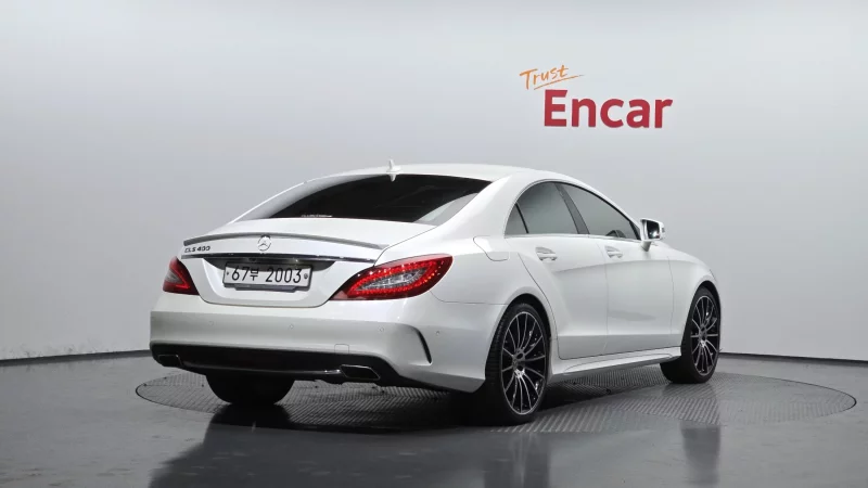 Mercedes-Benz CLS-Class