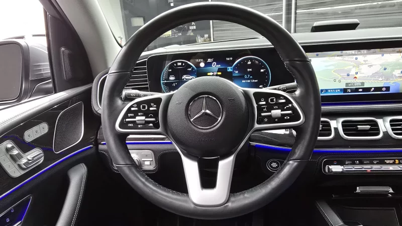 Mercedes-Benz GLE-Class