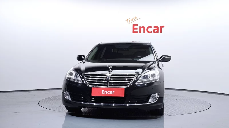 Hyundai Equus