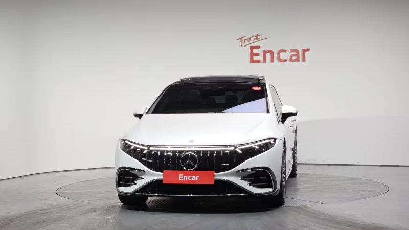 Mercedes-Benz EQS