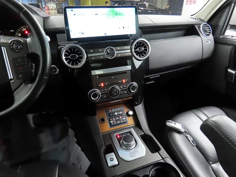 Land Rover DISCOVERY