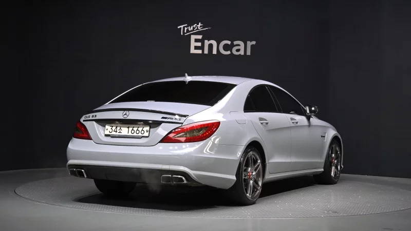 Mercedes-Benz CLS-Class