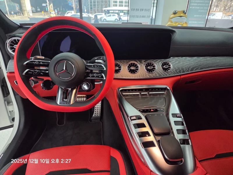 Mercedes-Benz AMG GT