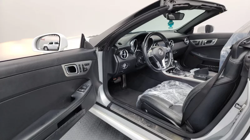 Mercedes-Benz SLK-Class