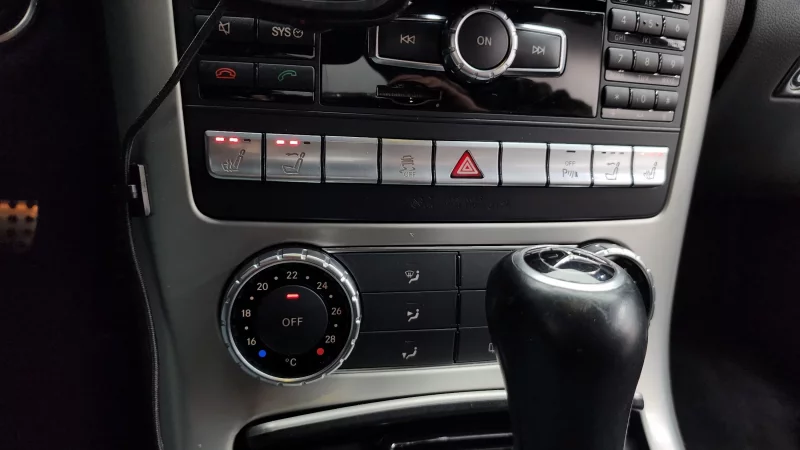 Mercedes-Benz SLK-Class