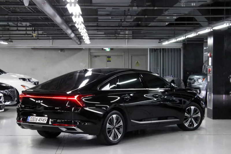 Kia K8