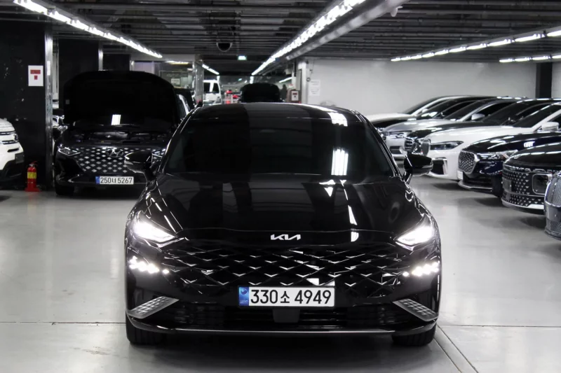 Kia K8